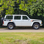 NISSAN PATROL Y60 4.2L LWB LHD MANUAL